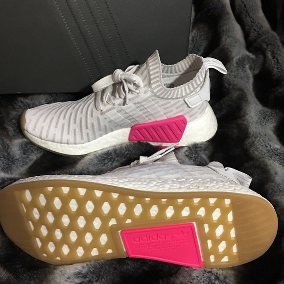 Adidas Women’s nmd R2 primeknit sz 10 new - Picture 5 of 8